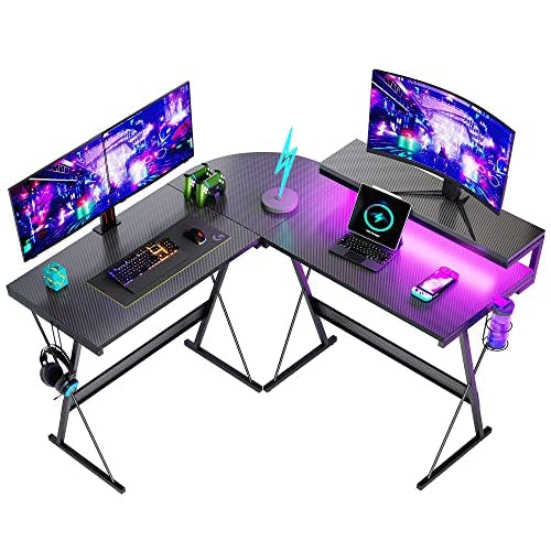 Bestier L-förmiger Gaming-Computertisch mit LED-Leuchten, Monitorständer, 130 cm Eckschreibtisch mit Getränkehalter, Kopfhörerhaken, für Heimbüro, Kleiner Raum